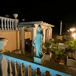 Monsieur Claude - Wohnen In Einer Historischen Apartamento