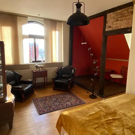 Monsieur Claude - Wohnen In Einer Historischen