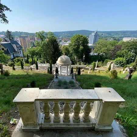 Monsieur Claude - Wohnen In Einer Historischen * Suhl