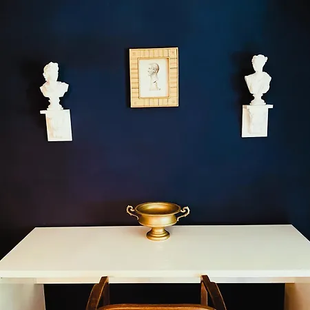 Monsieur Claude - Wohnen In Einer Historischen Apartment Suhl