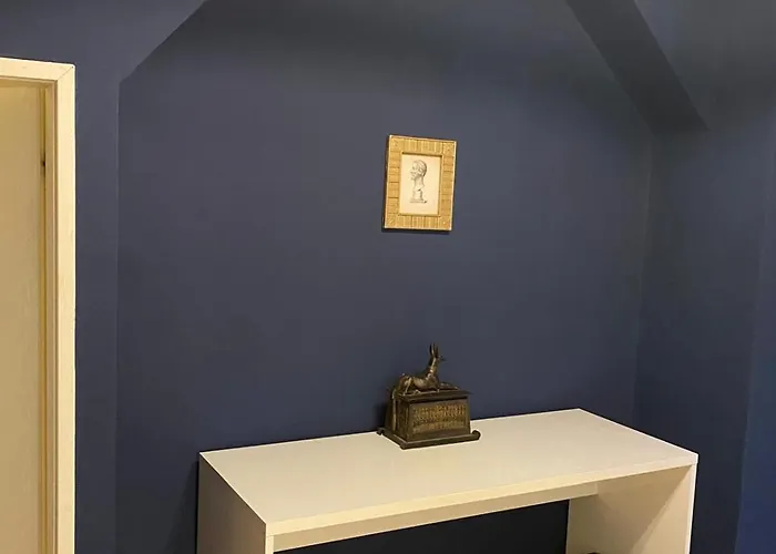 Monsieur Claude - Wohnen In Einer Historischen Appartement