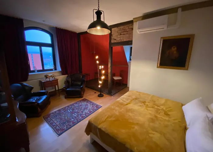 Monsieur Claude - Wohnen In Einer Historischen Appartement Suhl