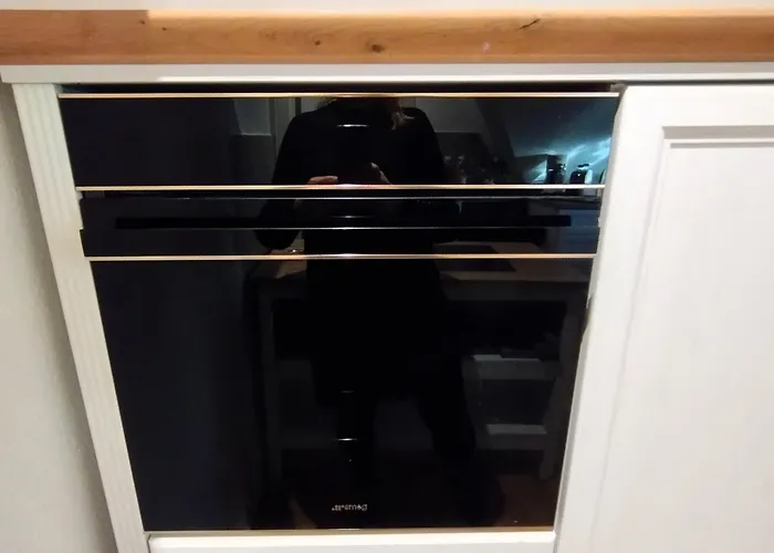 Monsieur Claude - Wohnen In Einer Historischen Appartement